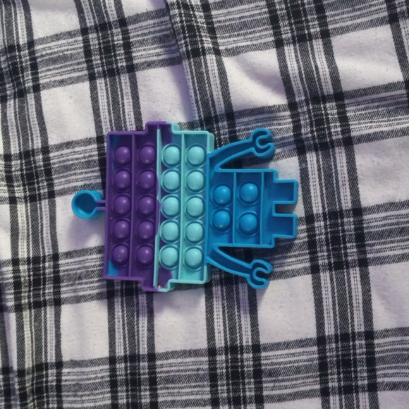 Pop its - Picture 3 of 5